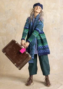 Gemusterte Strickjacke „Luleälven“ aus Lammwolle/Recycling-Wollgemisch - meerglasgrün