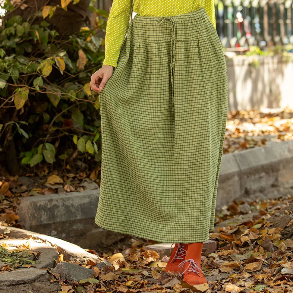 Vevd skjørt «Noira» i økologisk bomull - gressgrøn