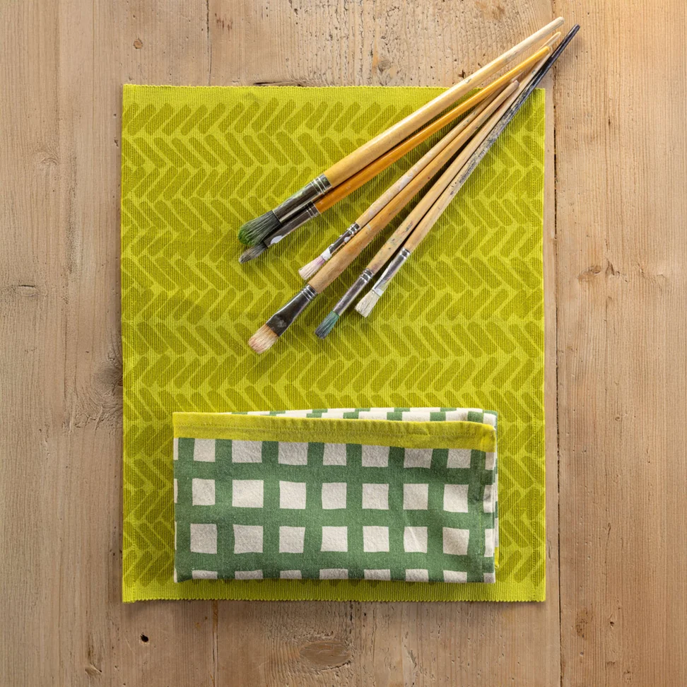 “Play” organic cotton placemat - lime green