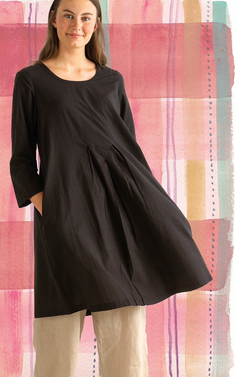 “Rut” organic cotton/linen dress in colour black