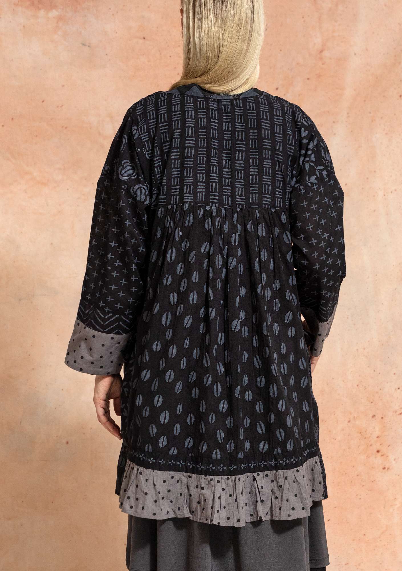 “Nicole” organic cotton tunic black/patterned thumbnail