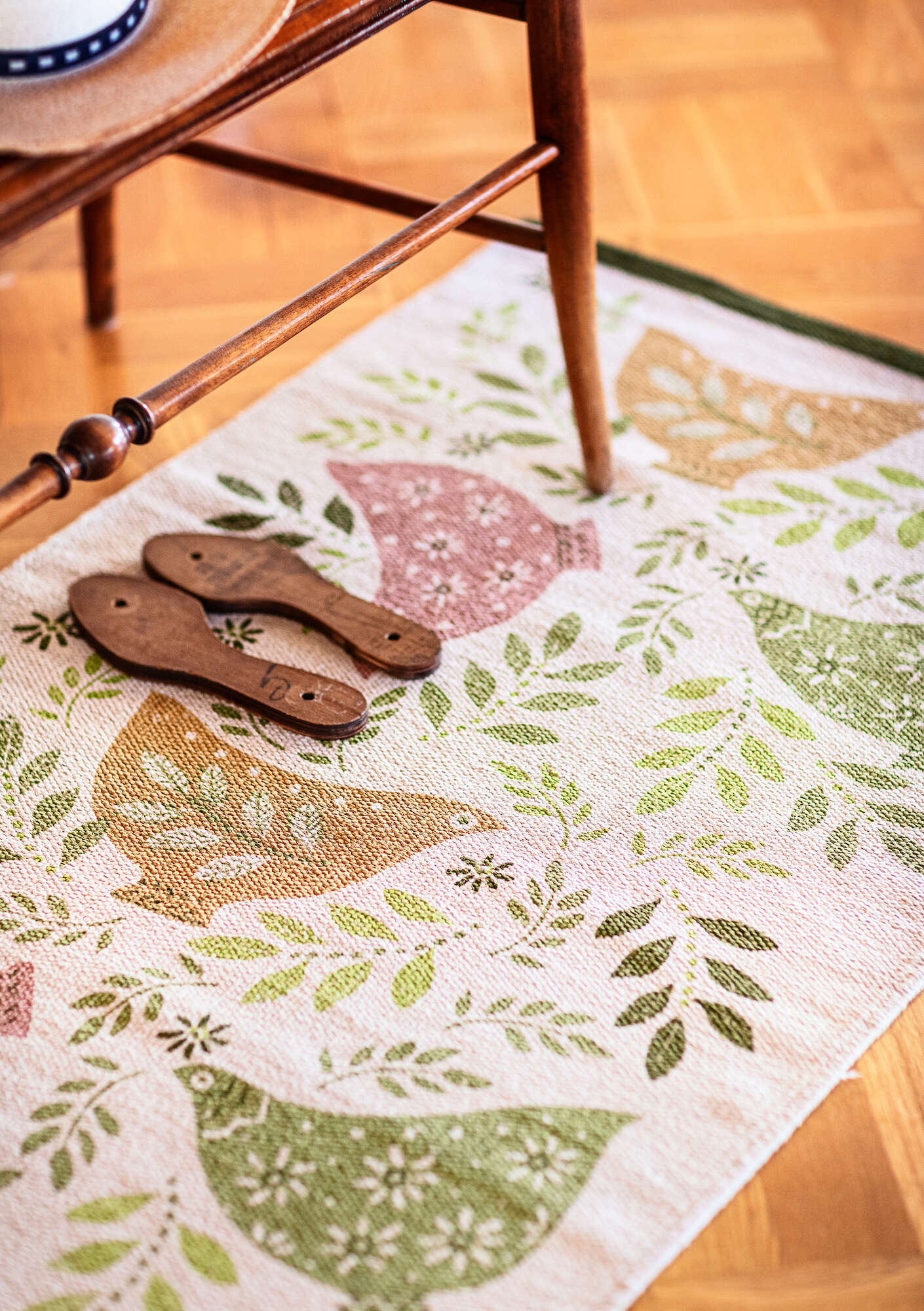 “Okarina” printed rug in organic cotton sage thumbnail