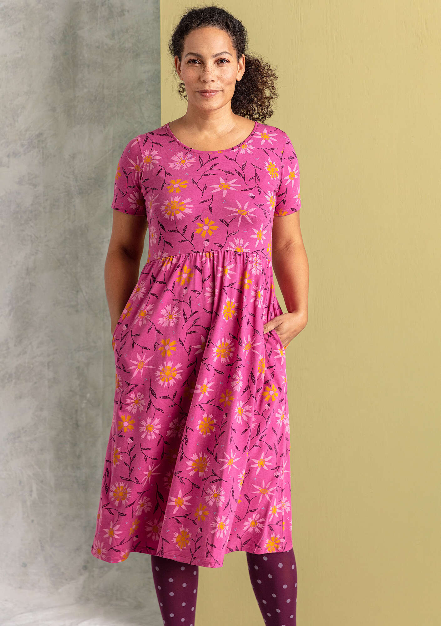 “Isolde” jersey dress in organic cotton/modal pink orchid/patterned