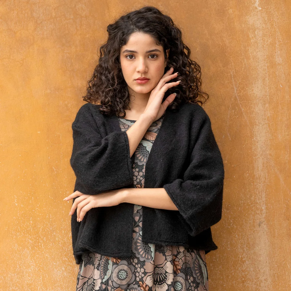 Strikkejakke «Sora» i alpakkablanding - svart