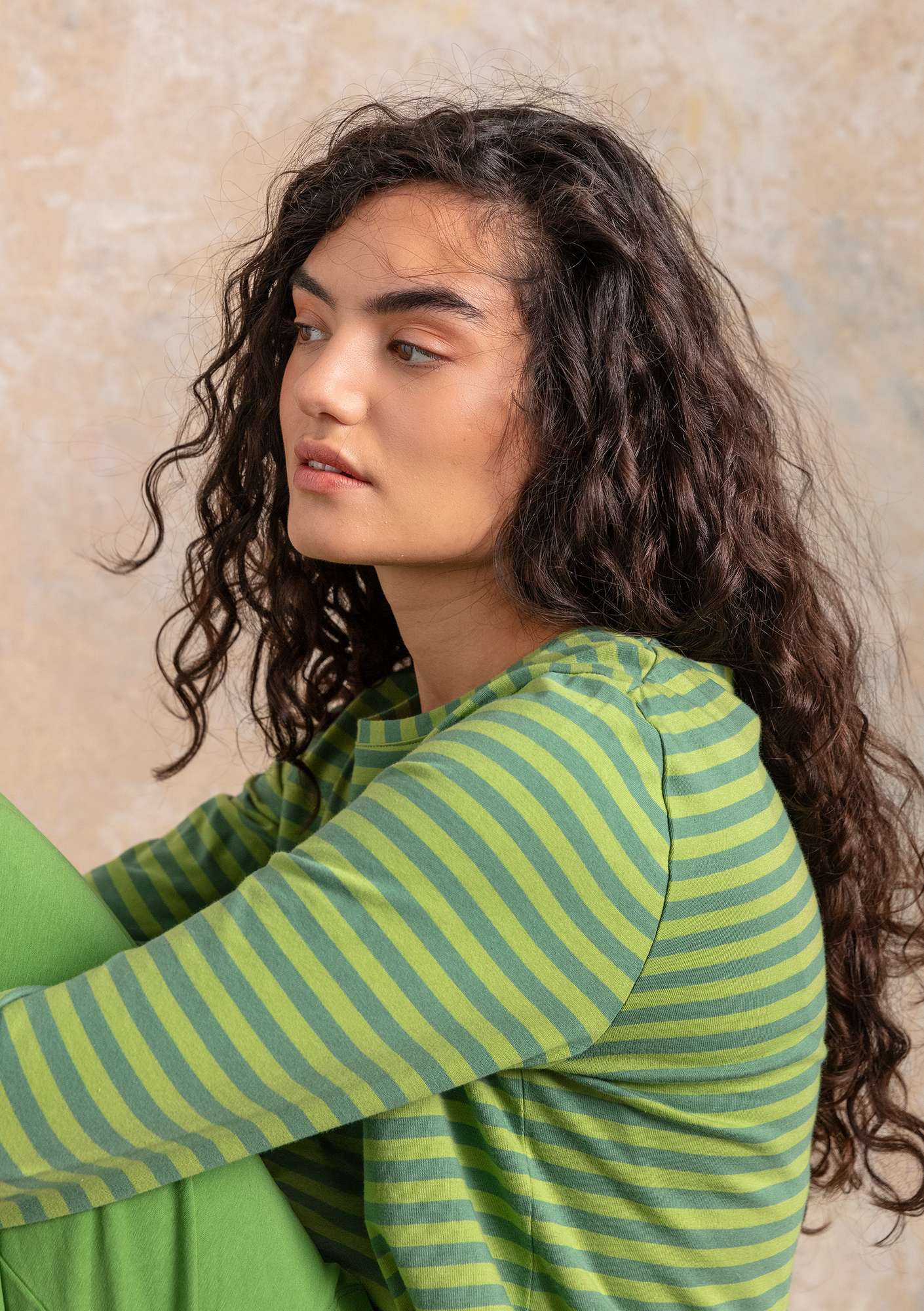 Essential striped sweater in organic cotton ocean green/kiwi thumbnail
