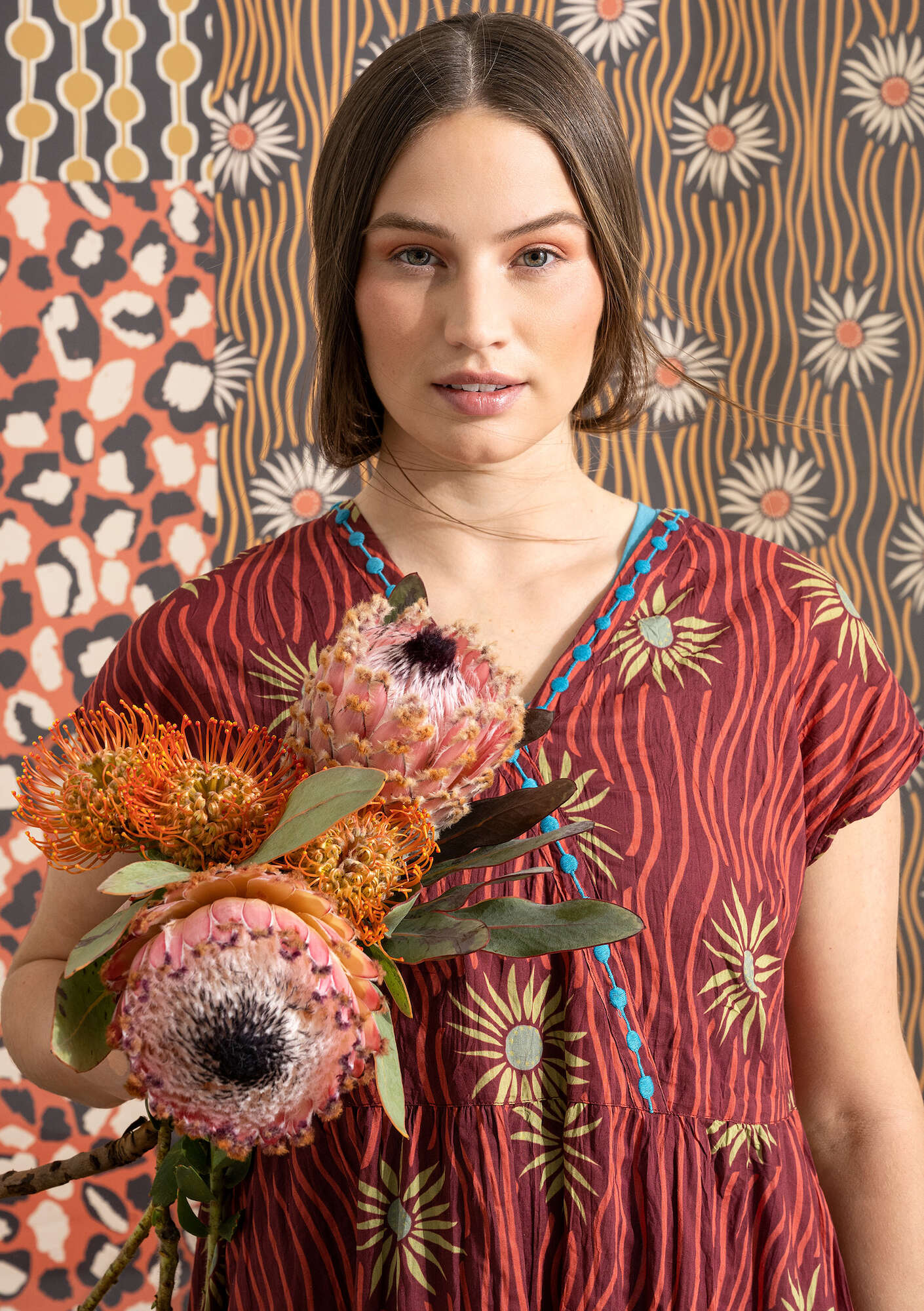 Woven “Makutsi” dress in organic cotton copper