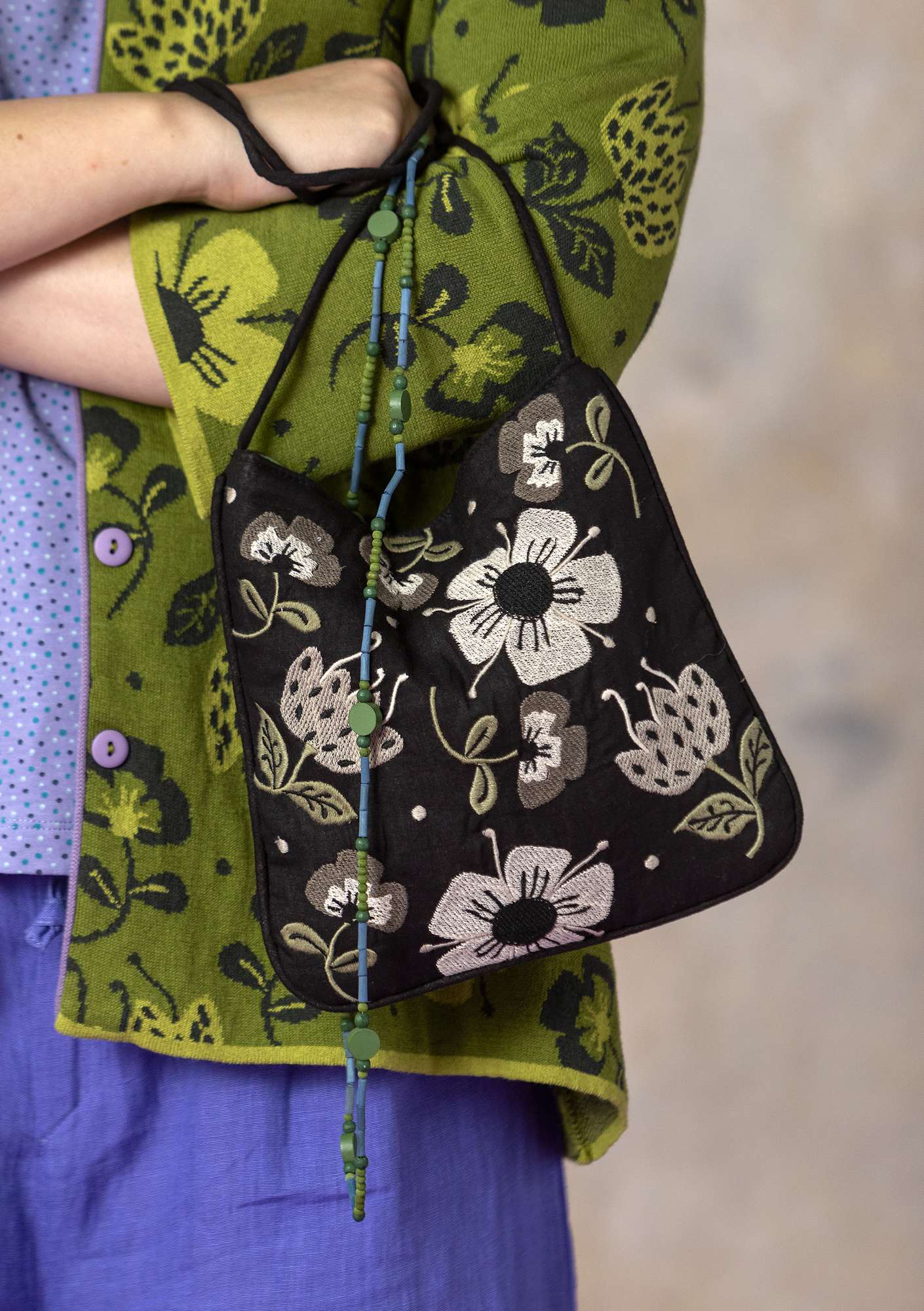 Tasche „Inez“ aus Öko-Baumwolle schwarz thumbnail