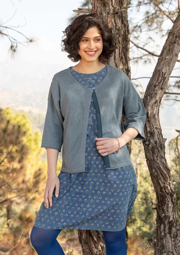 Cardigan in natural dyed organic cotton/wool - light haze blue