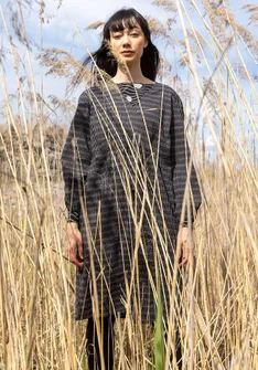 “Wavy” woven dress in organic cotton - black