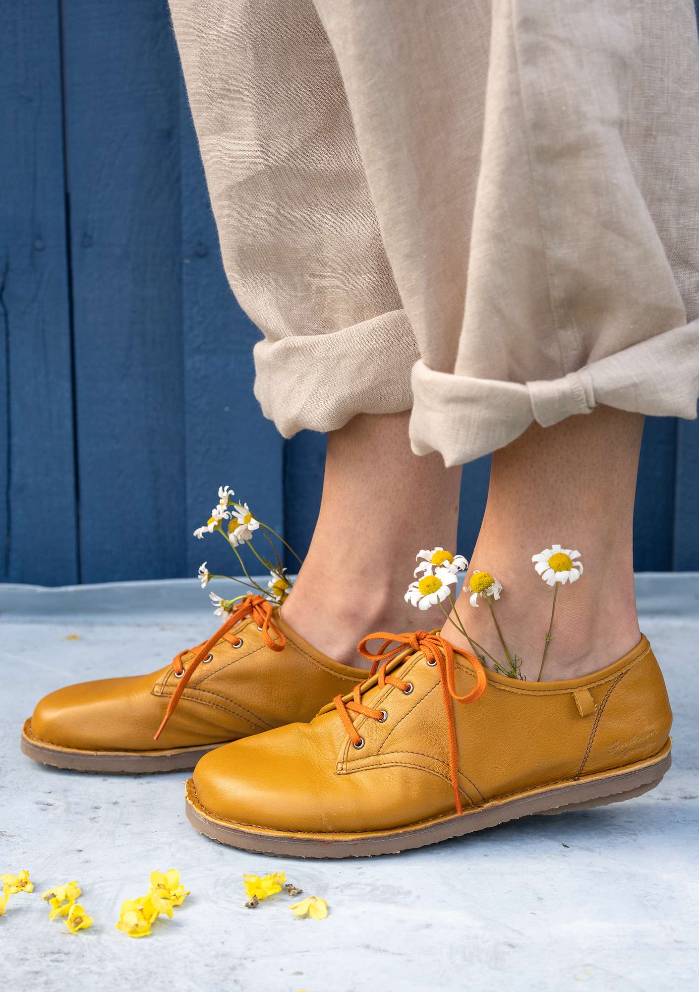 Chaussures de promenade mustard