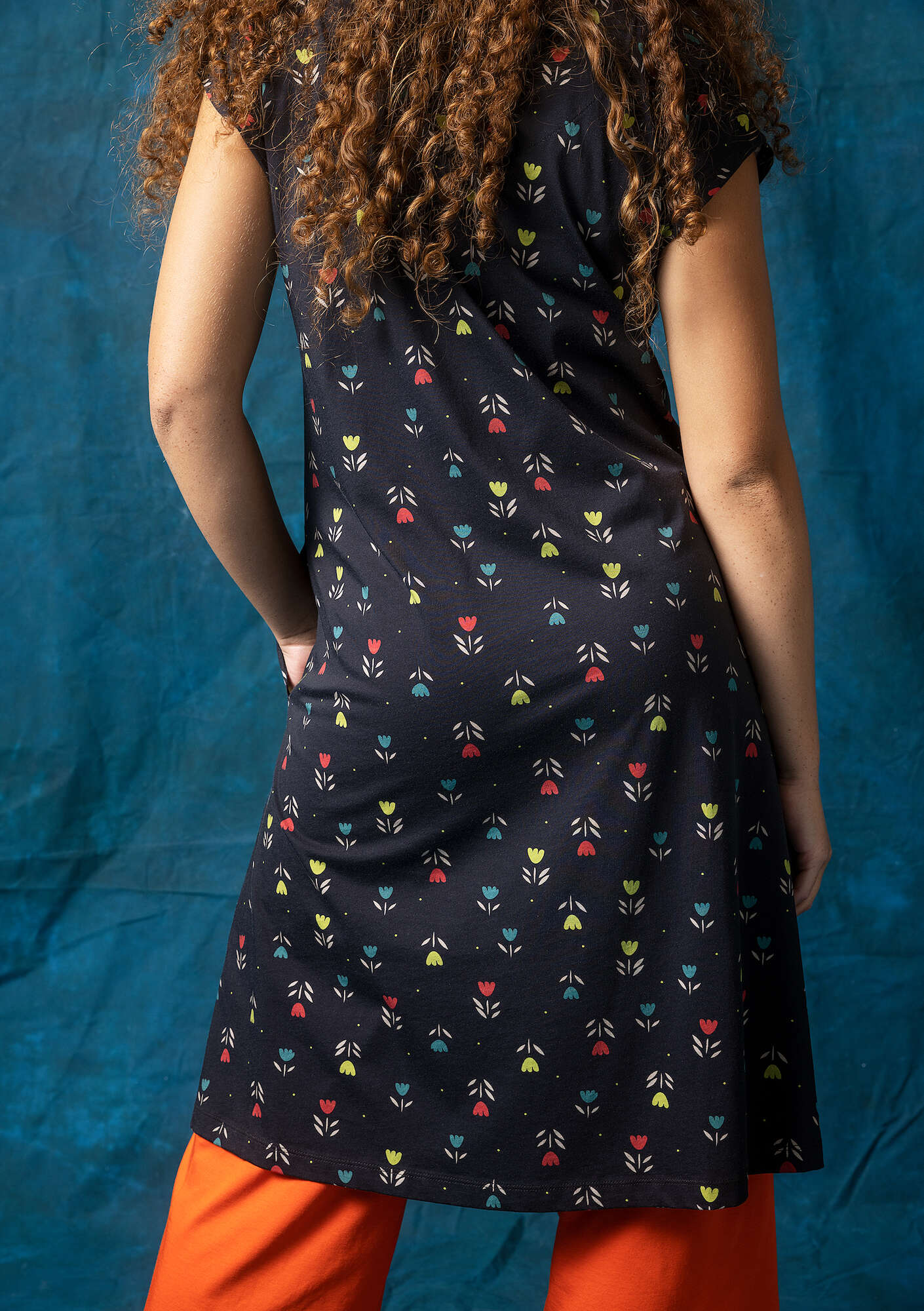 Trikåklänning  Zahra  i ekologisk bomull svart