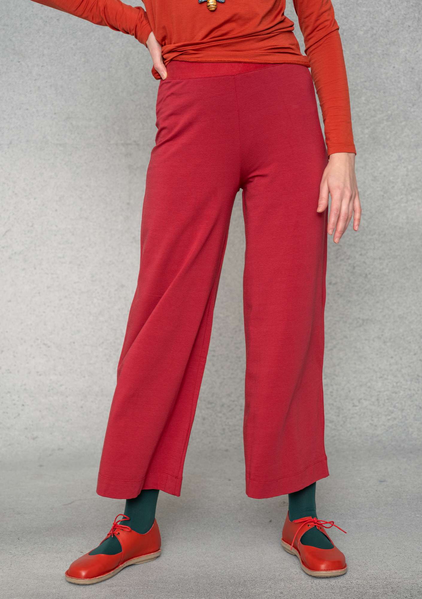 “Pytte” jersey trousers made of organic cotton/modal/elastane cranberry thumbnail