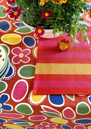 “Sol” patterned organic cotton tablecloth - amaryllis