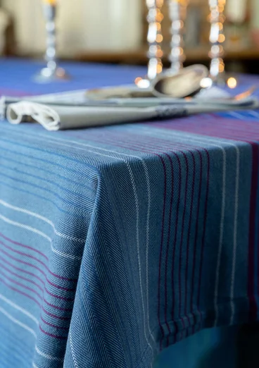 “Alaska Sky” tablecloth in organic cotton - midnight blue