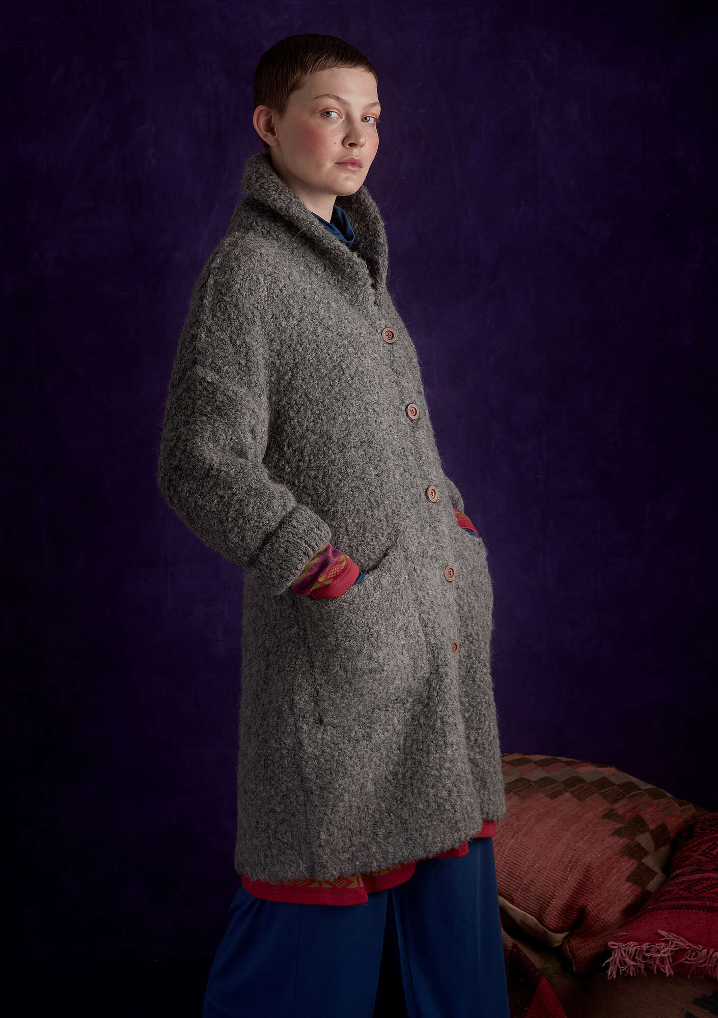 Bouclé coat in a wool blend graphite thumbnail