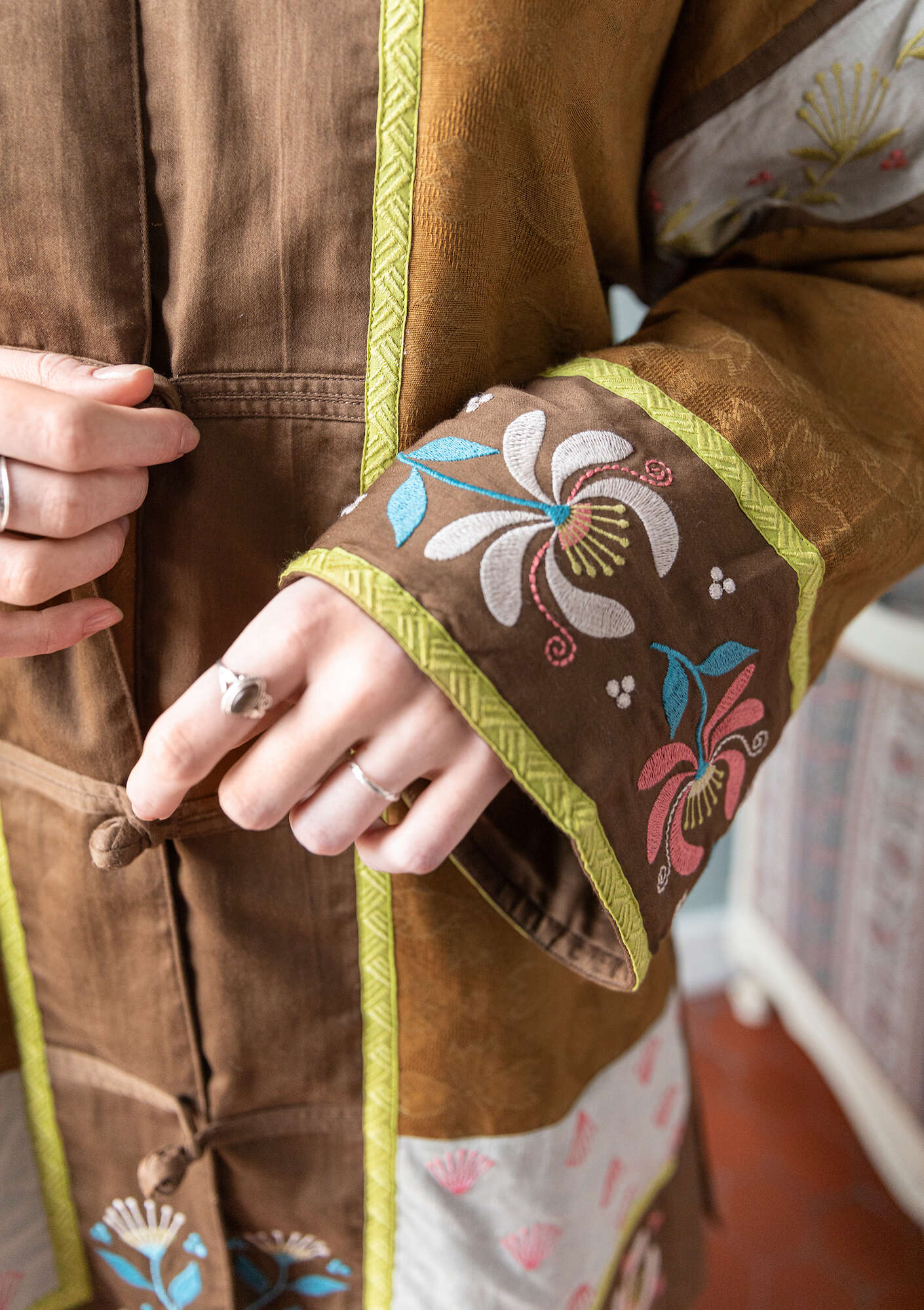“Mei Lan” jacket in a viscose/cotton/linen blend brass thumbnail