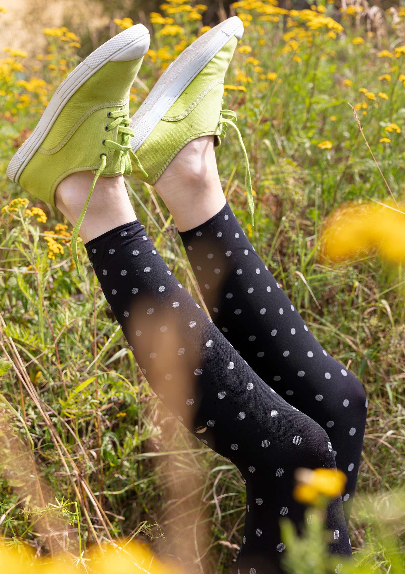 Dotted leggings in recycled nylon black thumbnail