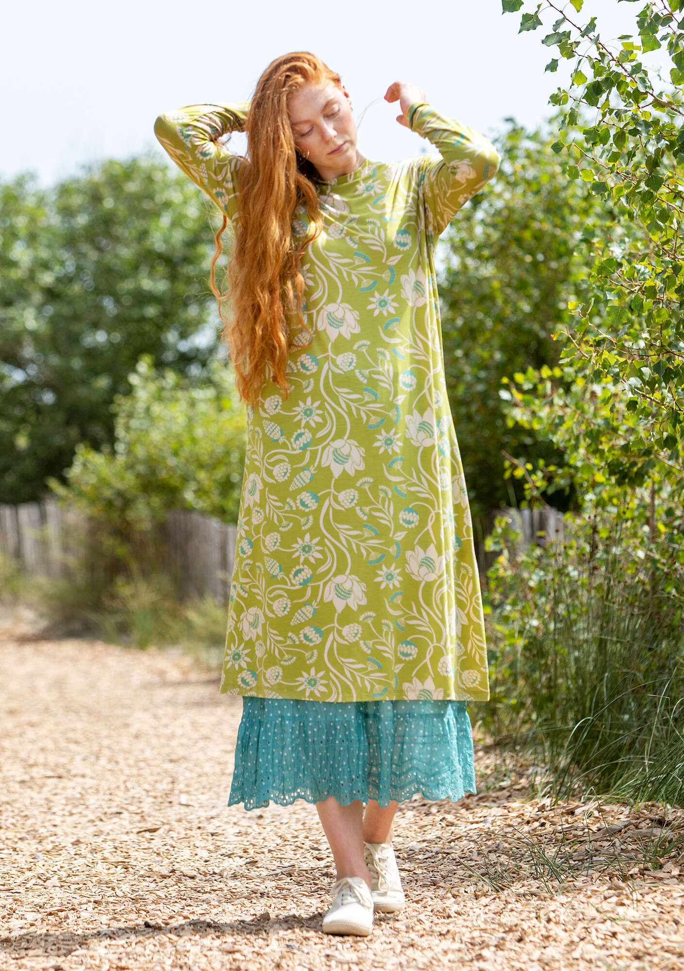 “Protea” jersey dress in lyocell/spandex leaf green thumbnail