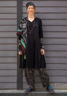 Robe en velours uni de coton biologique/polyester recyclé - noir