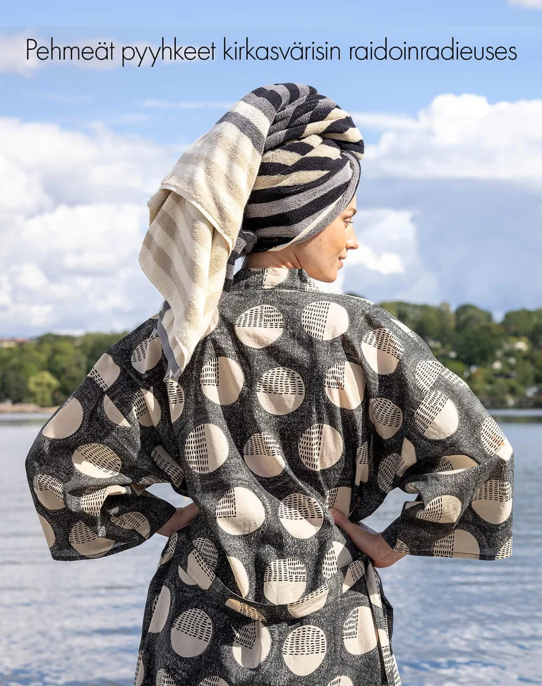 “Sunset” bath towel in organic cotton