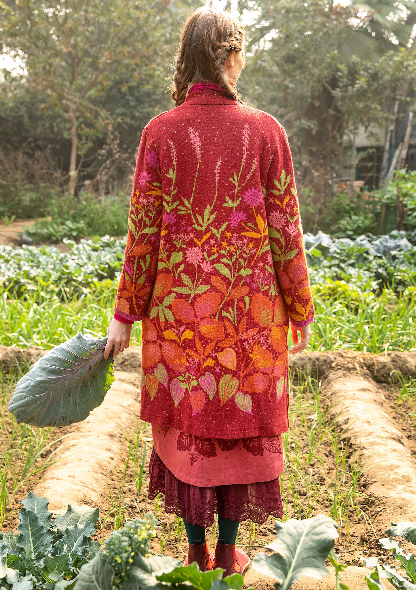 “Autumn” long cardigan in wool/organic cotton agate red thumbnail