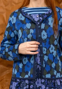 Florale Strickjacke „Hillevi“ aus Bio-/Recycling-Baumwolle - tinte