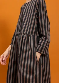 Geweven jurk "Sofia" van biologisch katoen - zwart/chili