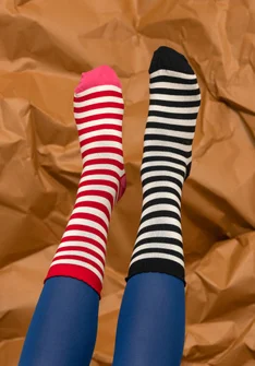 Chaussettes rayées en coton biologique - noir