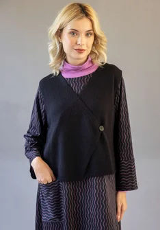 Knitted organic cotton/wool waistcoat - black