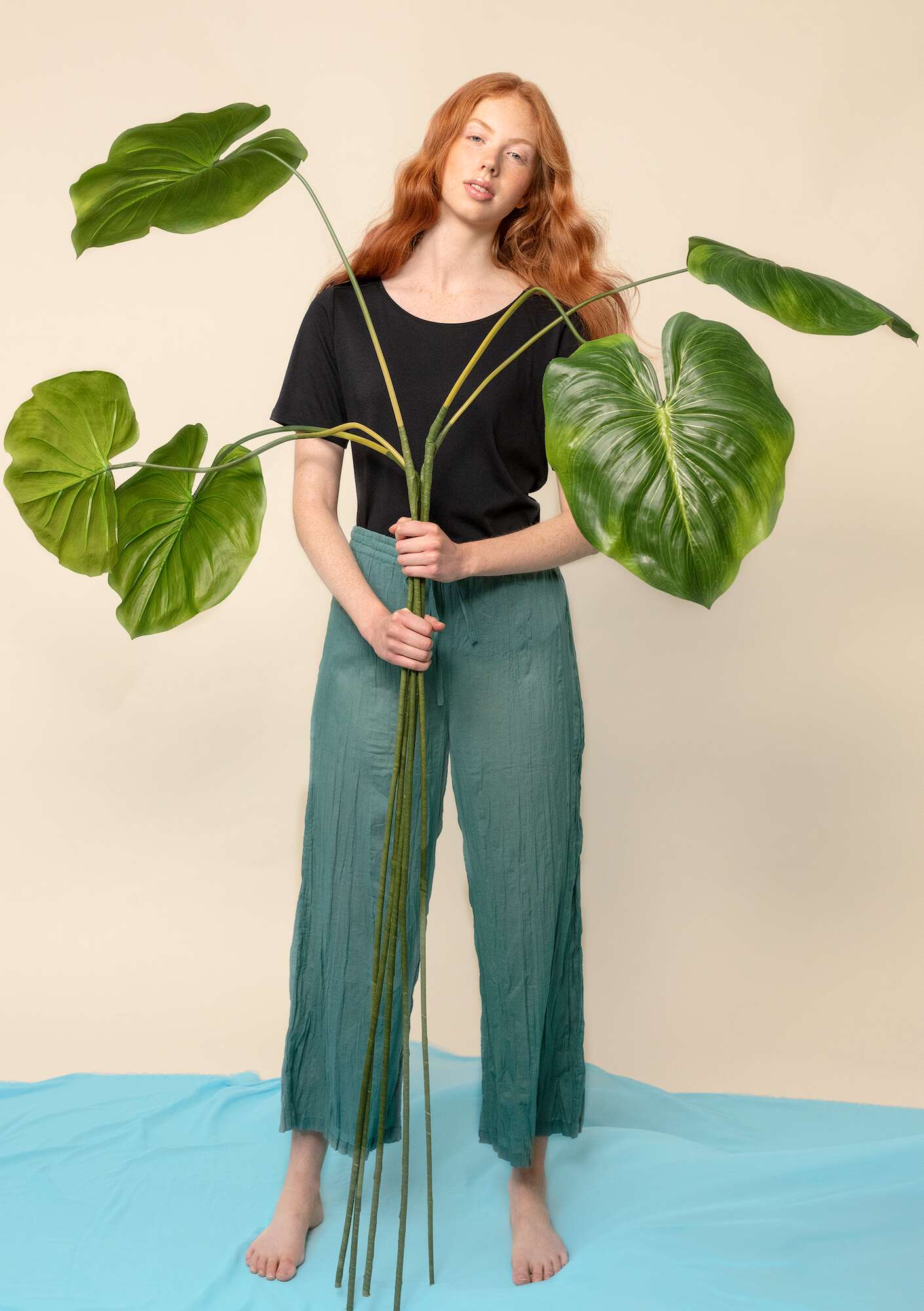 Vævede bukser  Lotus  i økologisk bomuld malurt thumbnail