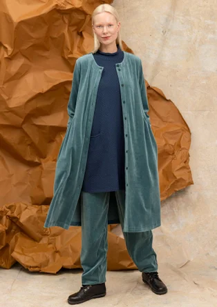 Helkneppet velurkjole i økologisk bomull / resirkulert polyester - tea tree