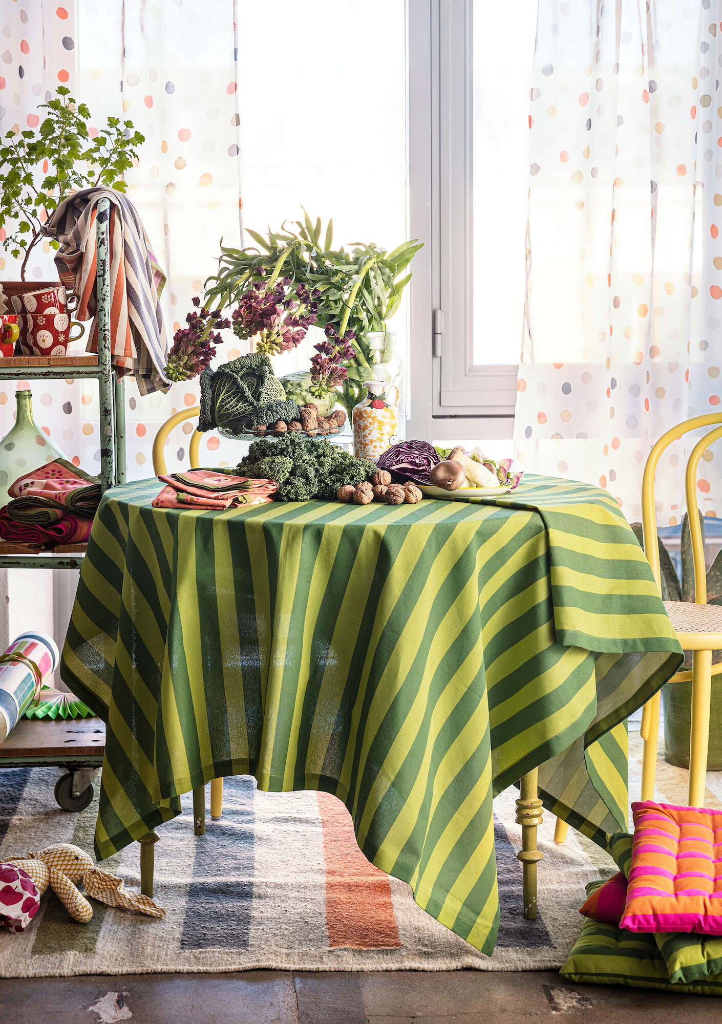 “Långrand” organic cotton tablecloth kiwi thumbnail