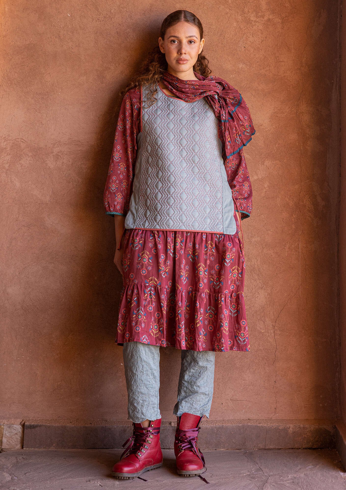 “Noor” organic cotton quilted waistcoat brick thumbnail