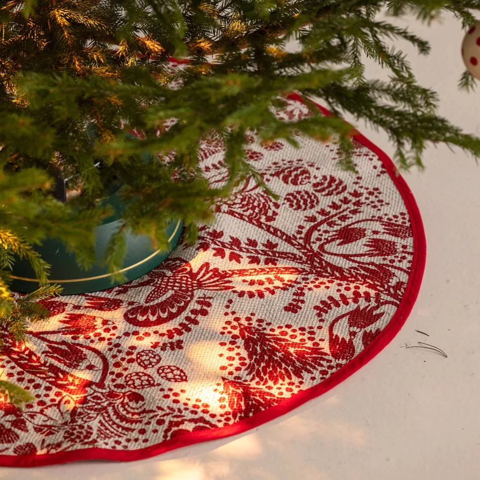“Taiga” organic cotton Christmas tree mat - poppy