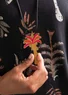 Bijou "Forest" en bois (cochenille Taille unique)