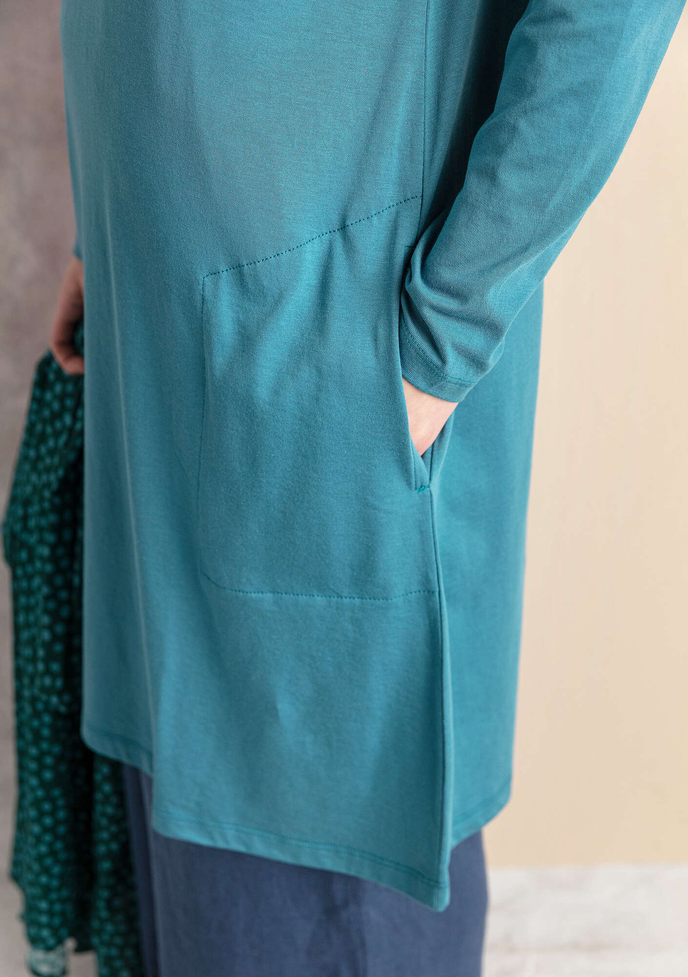 “Juliet” jersey tunic in organic cotton/modal indigofera thumbnail