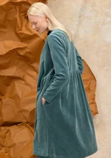 Helkneppet velurkjole i økologisk bomull / resirkulert polyester - tea tree