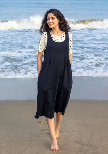 Solid-colour organic cotton jersey dress - black