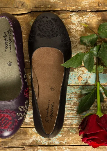 Klacksko "Roza" i nappa - svart