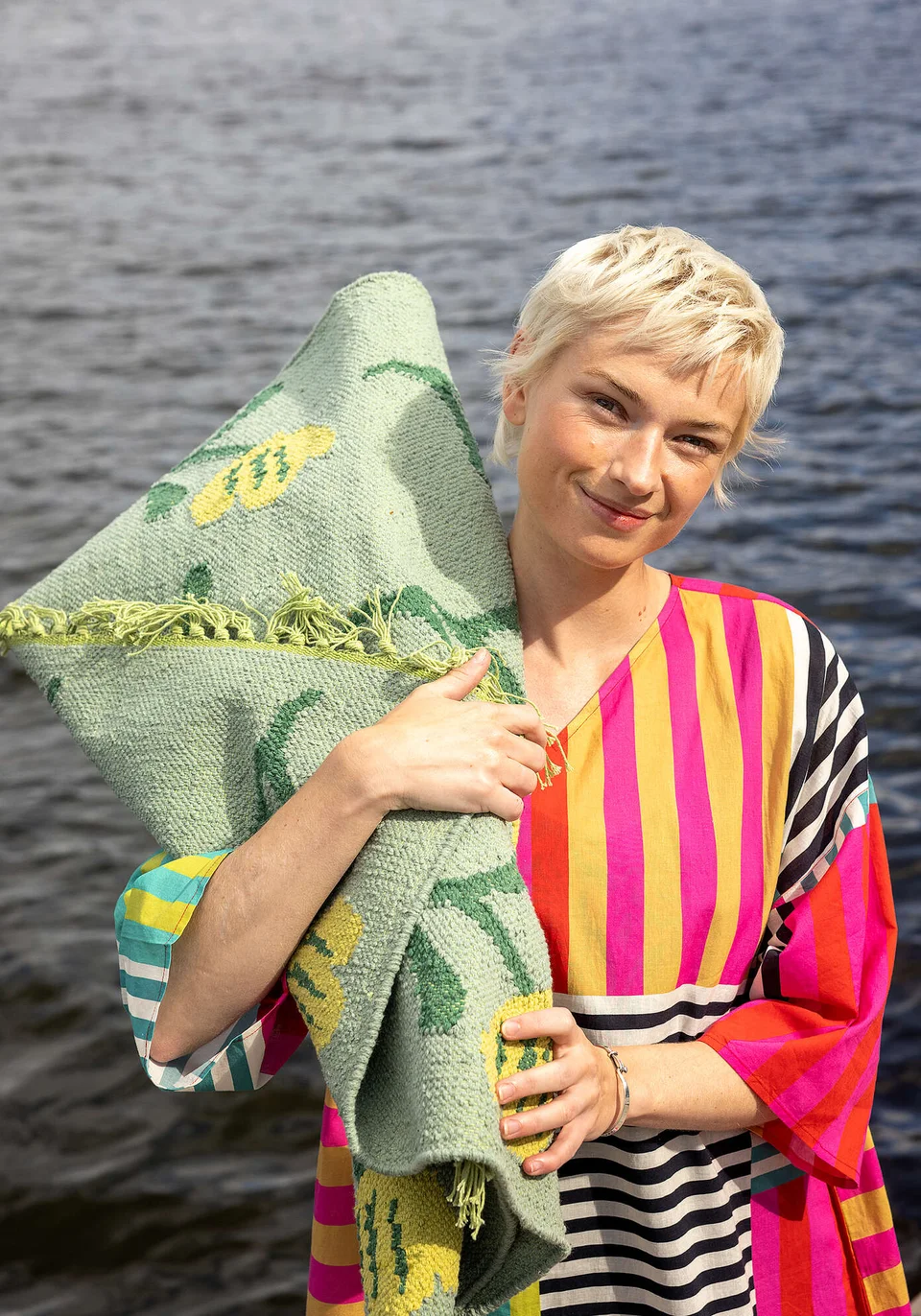 Teppich ��„Wildflower“ aus Bio-Baumwolle - staubgrün