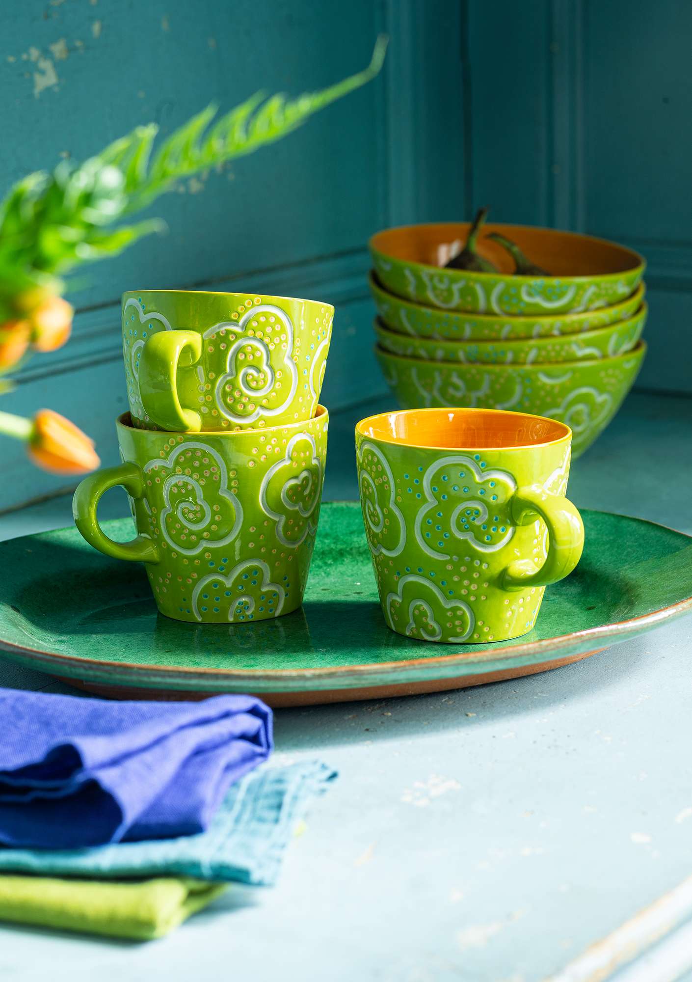 “Krumelur” ceramic mug asparagus thumbnail