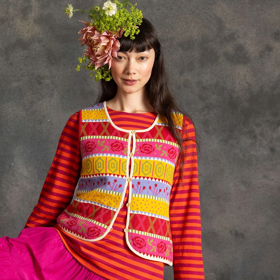 “Klara” knit vest in organic/recycled cotton - canola field