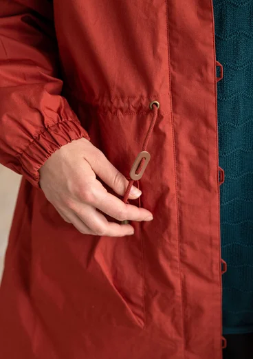 Parka „Vendela“ aus Bio-Baumwollgewebe - krapprot