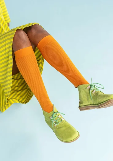 Gestreifte Kniestrümpfe aus recyceltem Polyamid - masala