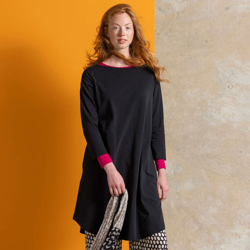 Robe ”Theia” en jersey de coton biologique/élasthanne - noir