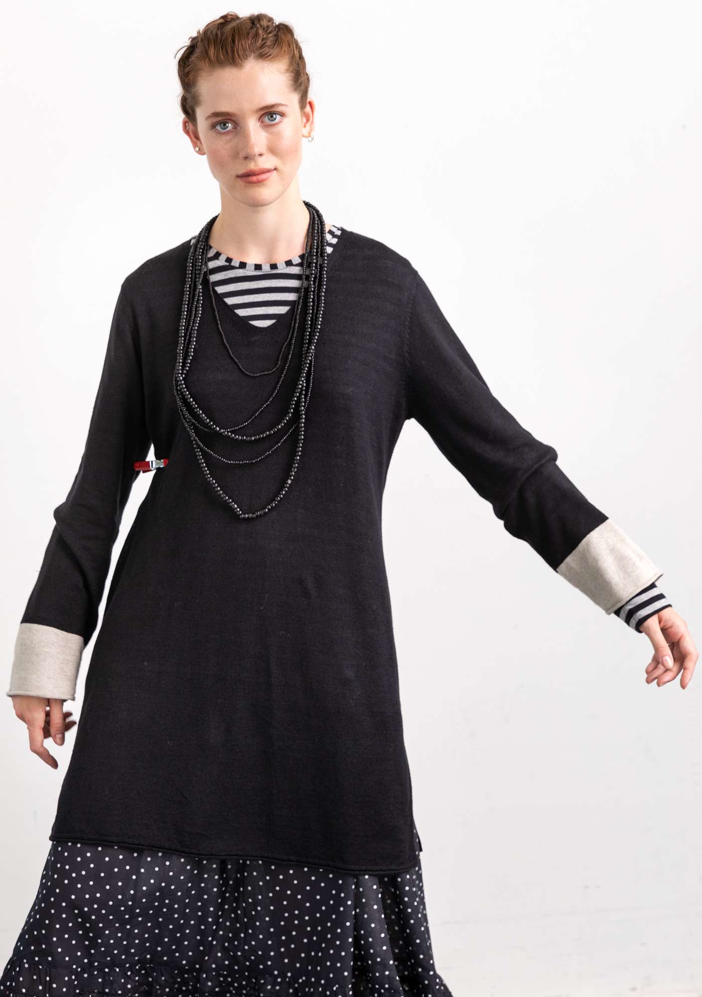 Tunic in a recycled linen knit fabric black thumbnail