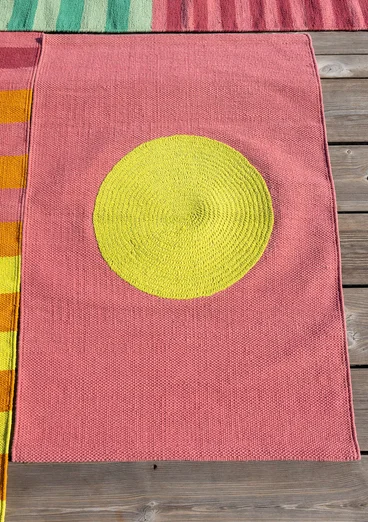“Sun” organic cotton mini-rug - rhubarb