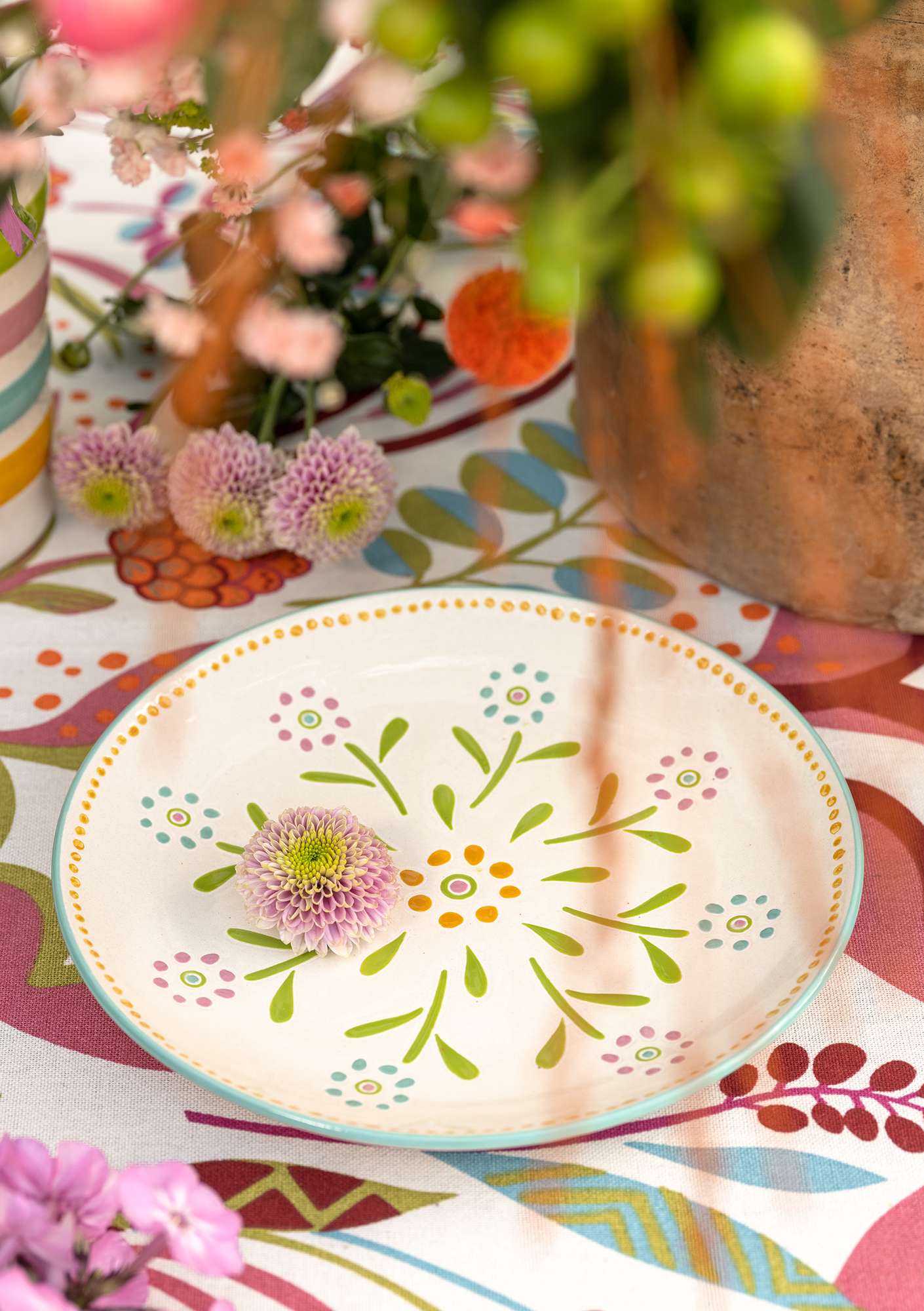 “Chai” ceramic plate ecru/multicoloured thumbnail