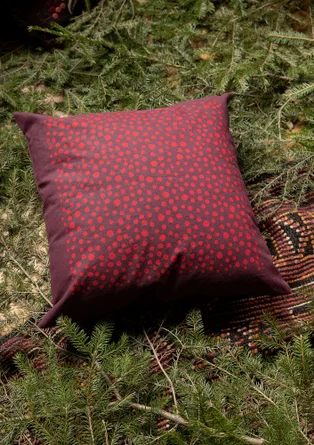 “Gnistra” organic cotton cushion cover - aubergine