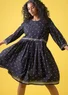 Robe tissée à motif "Signe" en coton bio (noir XXL)